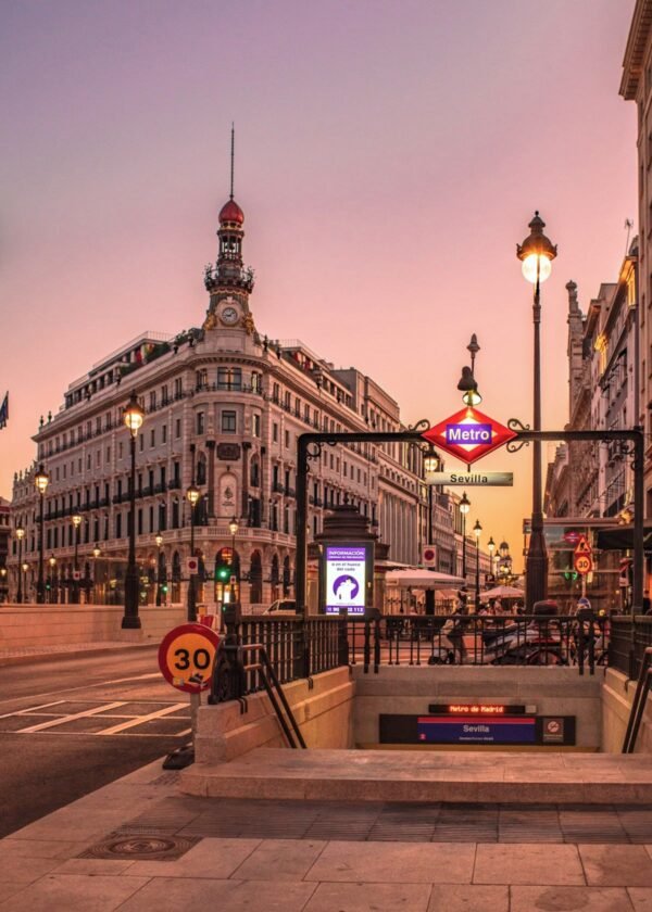 Spanien